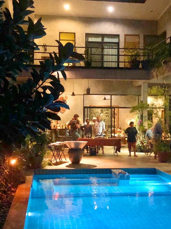 Elsie Evans Art Retreat Rayong Zewnętrze zdjęcie